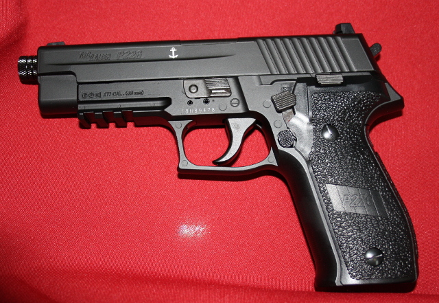 SIG Waffen LP CO² P226 BlowBack Diabolo 4,5mm 2x8sch.Diabolo